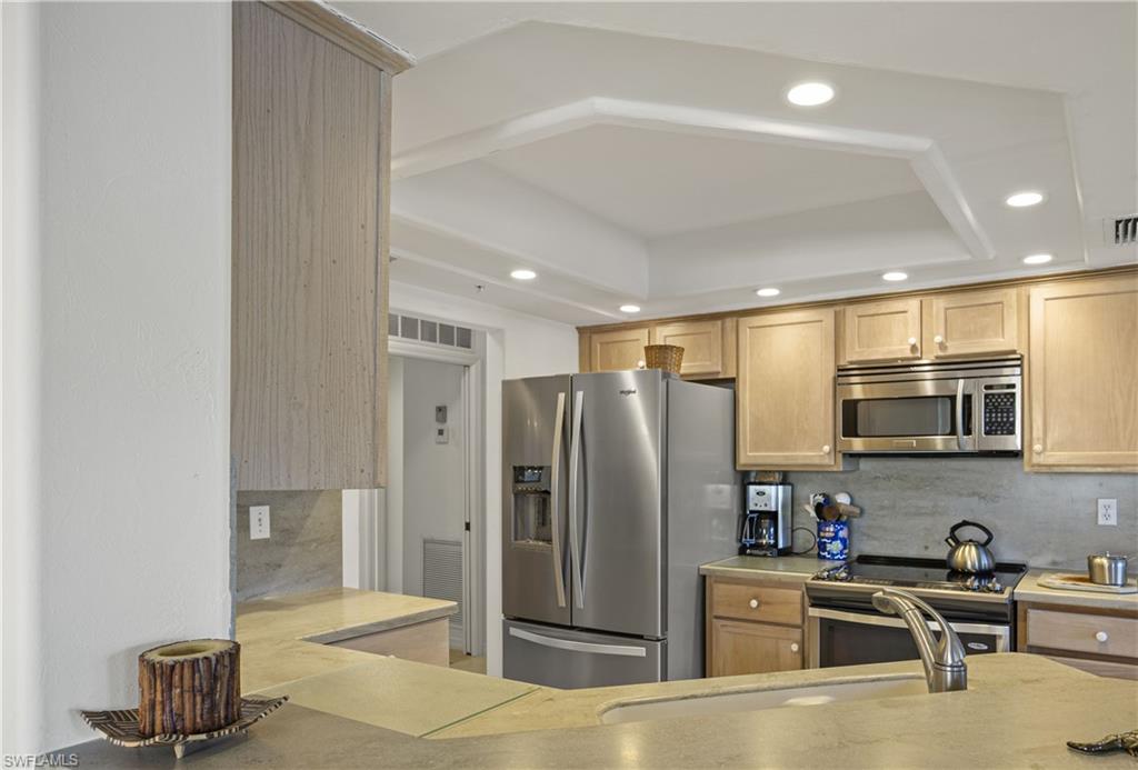 13256 Sherburne CIR 2602