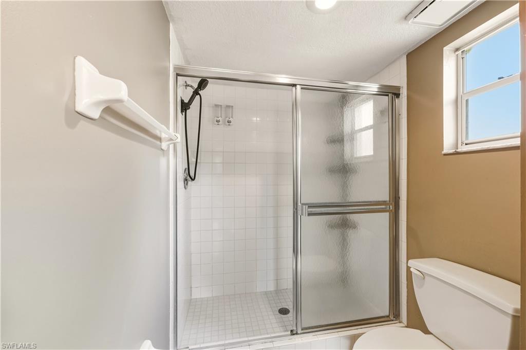 9650 Victoria LN # B208