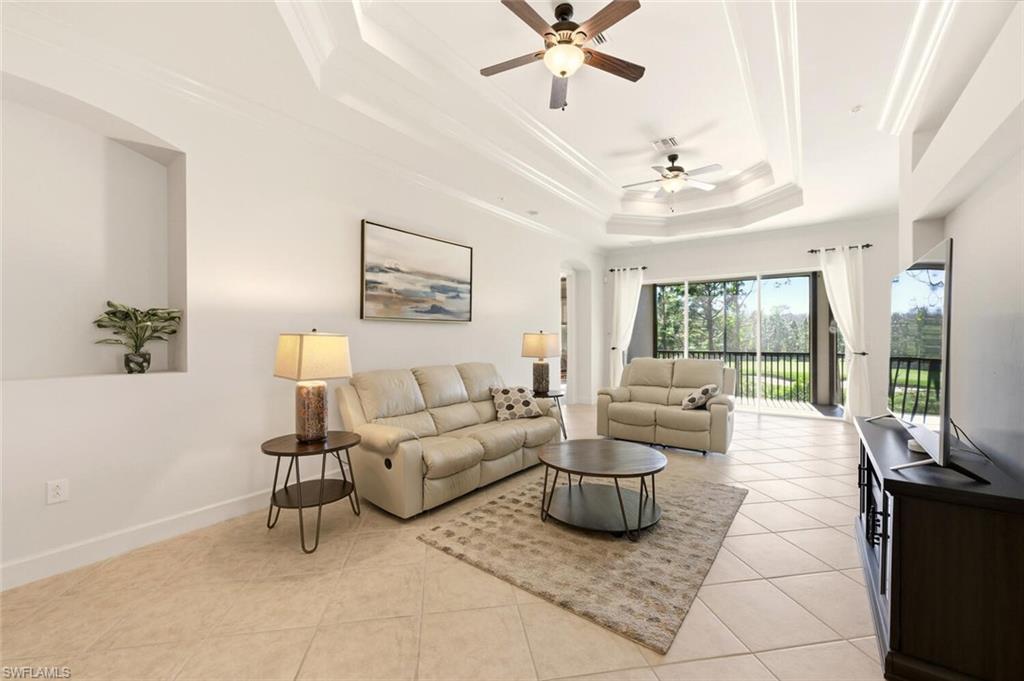 10351 Glastonbury CIR # 202