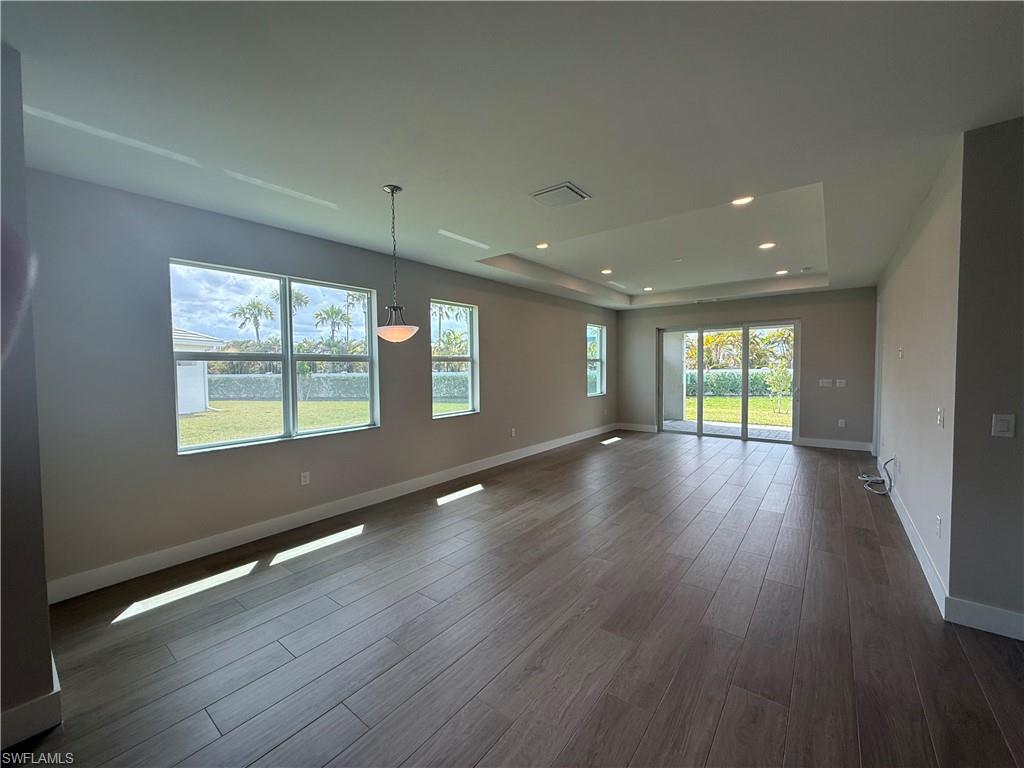 8909 Oceana WAY
