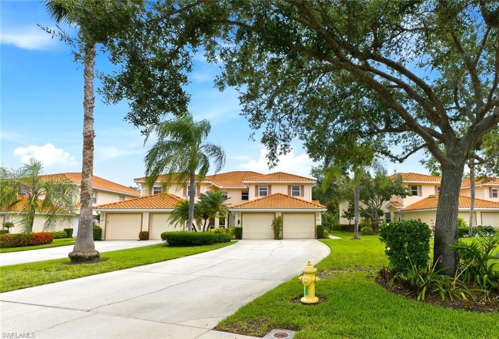 357 Robin Hood CIR 202