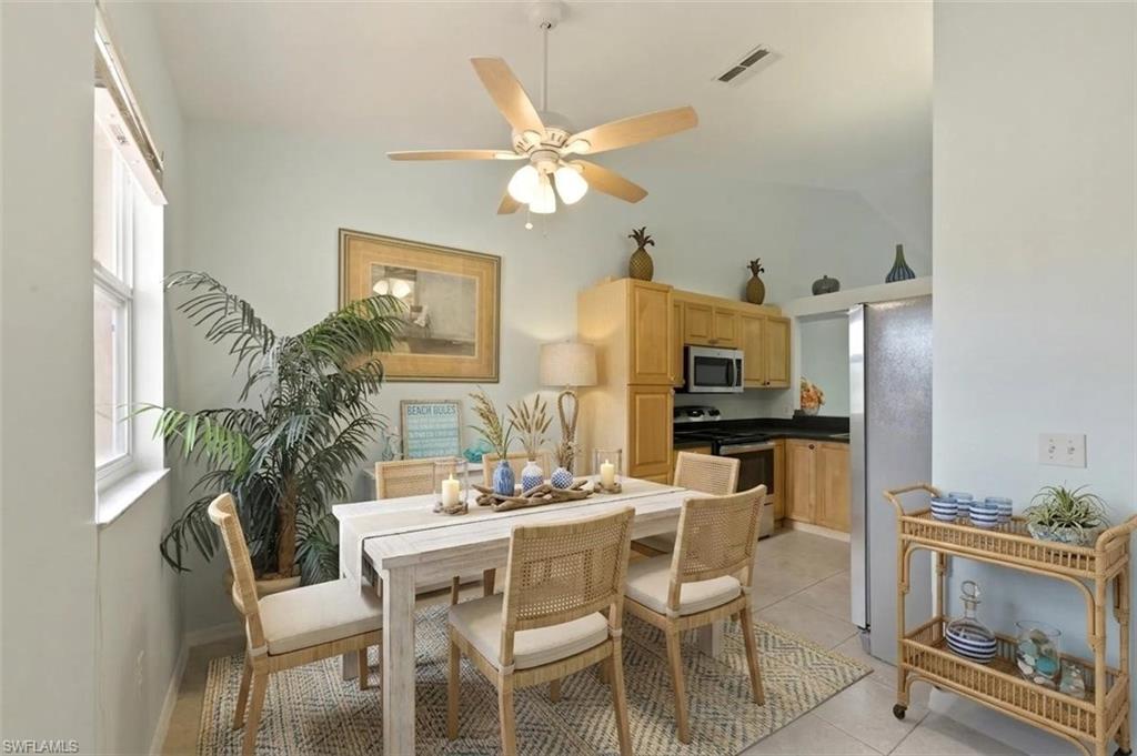 357 Robin Hood CIR 202