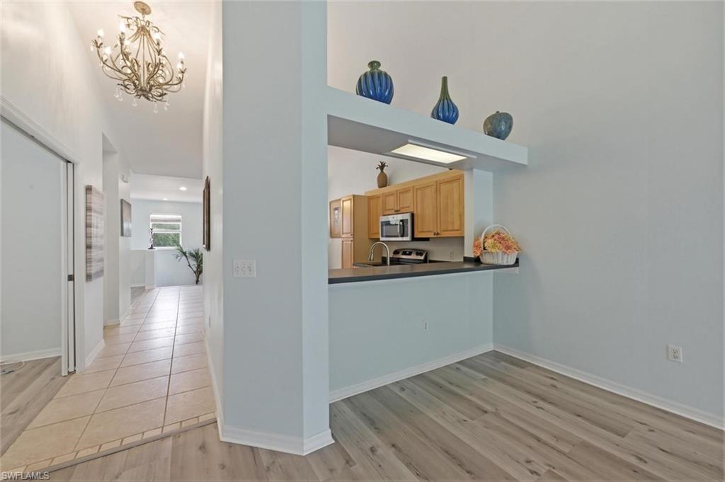 357 Robin Hood CIR 202