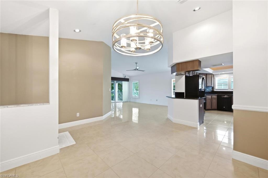 9856 Luna CIR 204