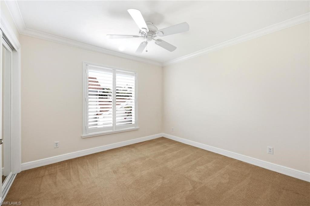 9856 Luna CIR 204