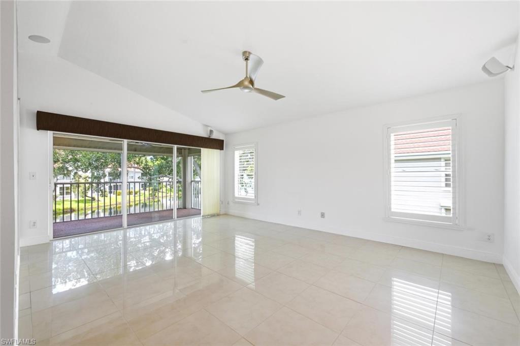 9856 Luna CIR 204