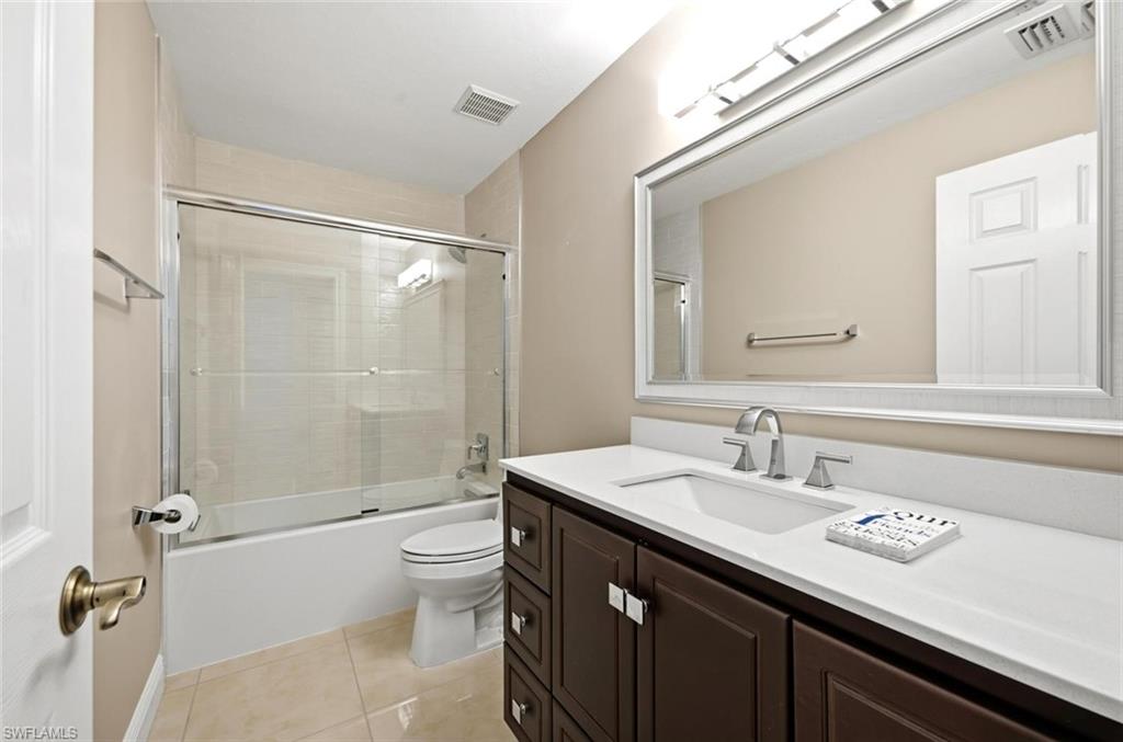 9856 Luna CIR 204