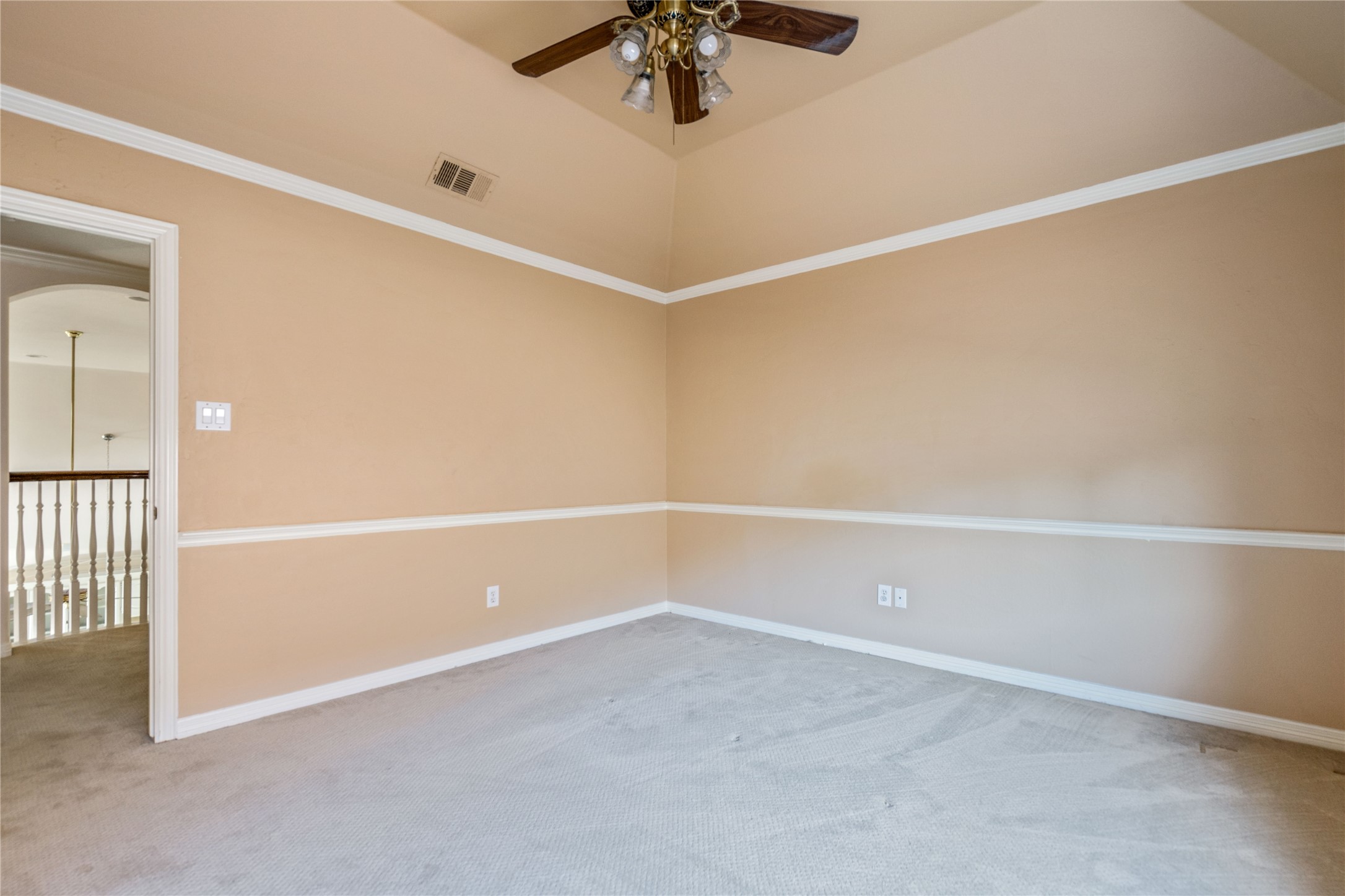 1425 Kensington Court
