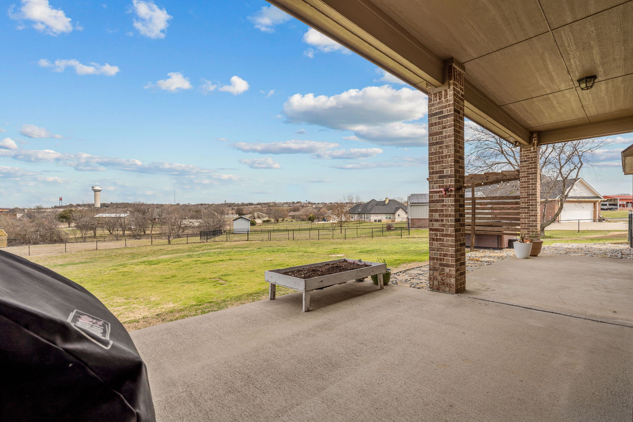 1109 Mount Lane
