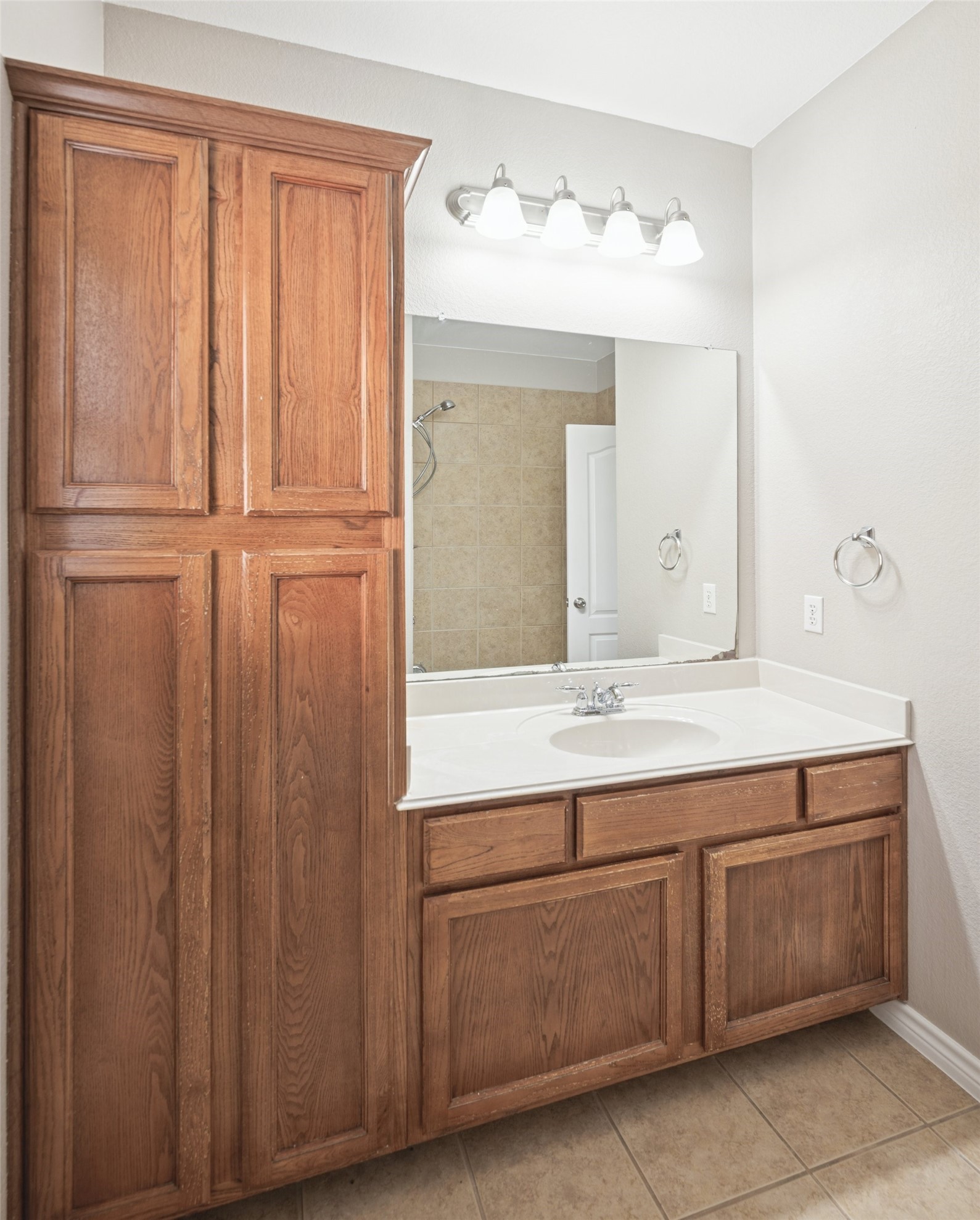 1208 Claire Court