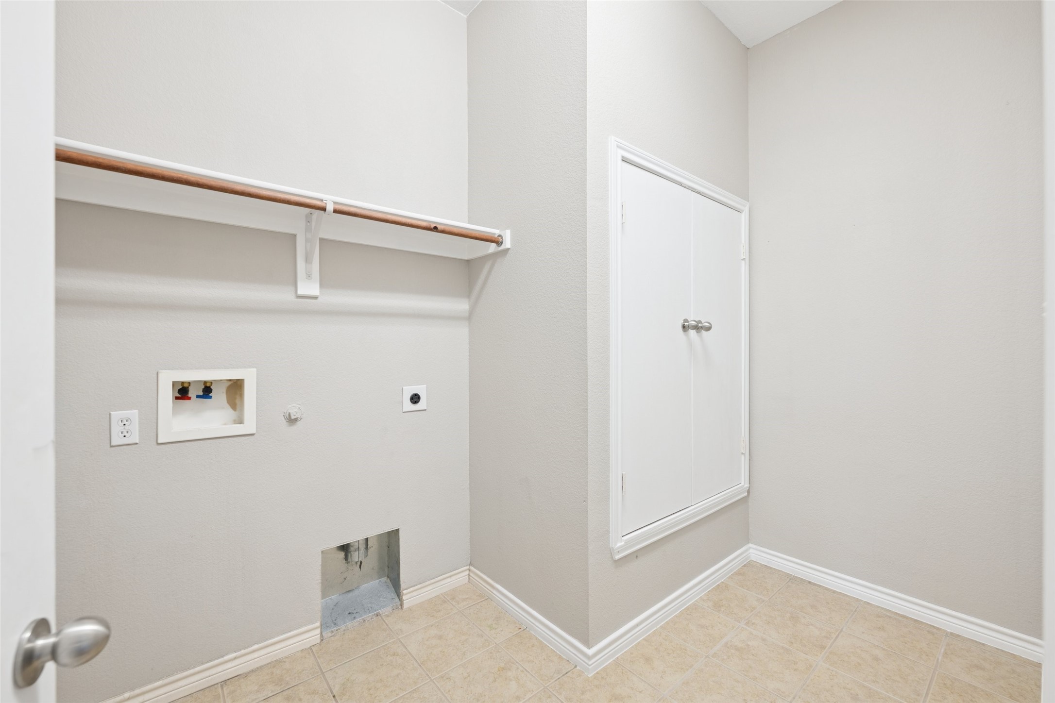 1208 Claire Court