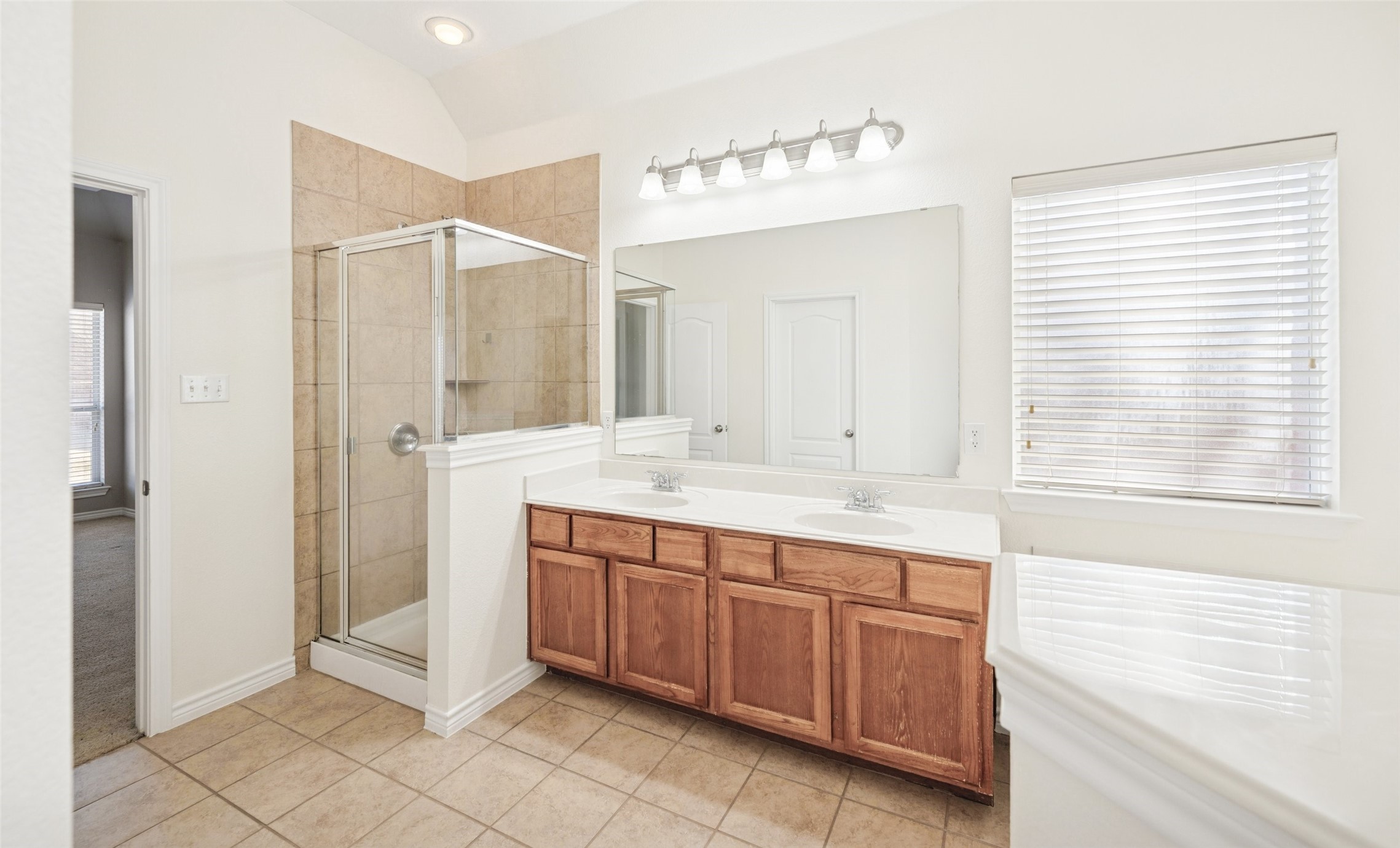 1208 Claire Court