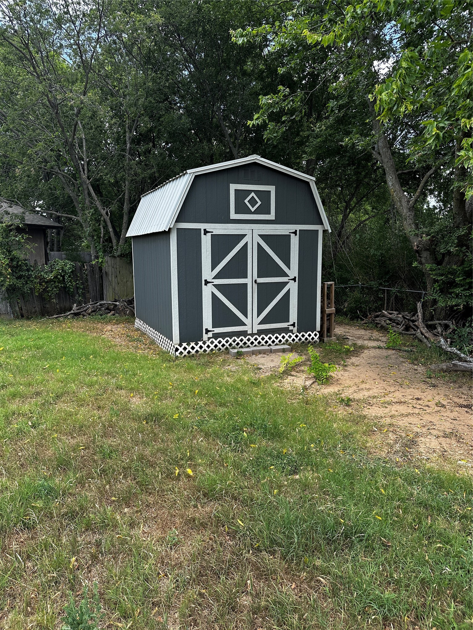 5700 Saddleback Circle