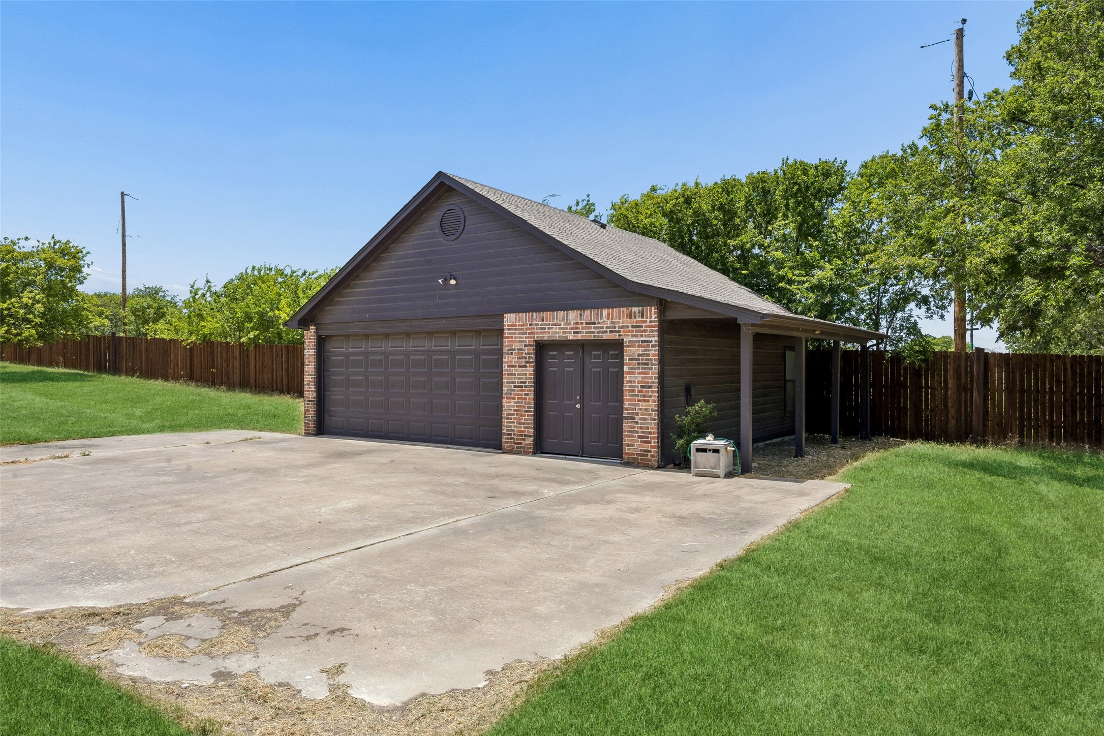 9516 Park Drive