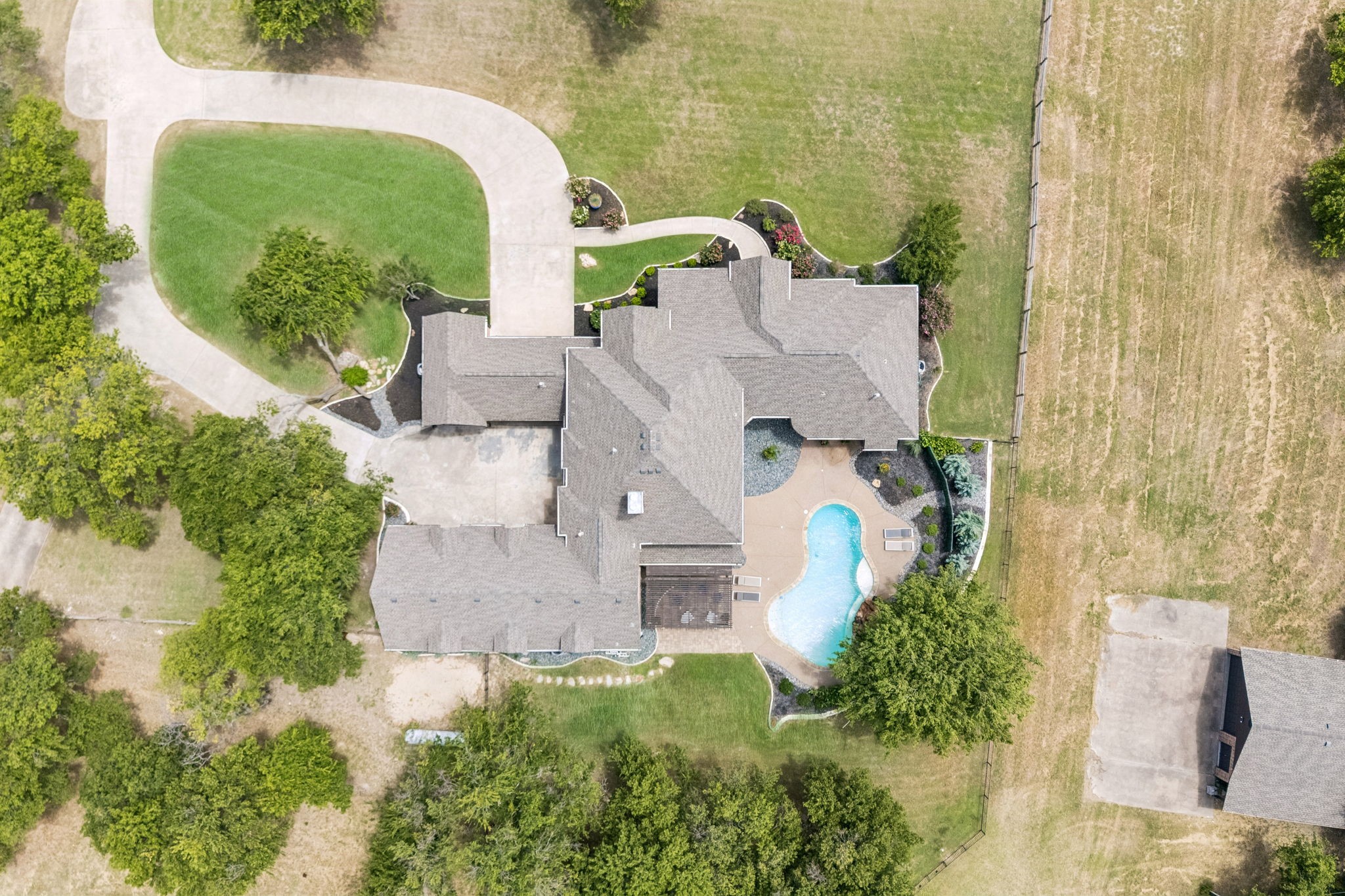 9516 Park Drive