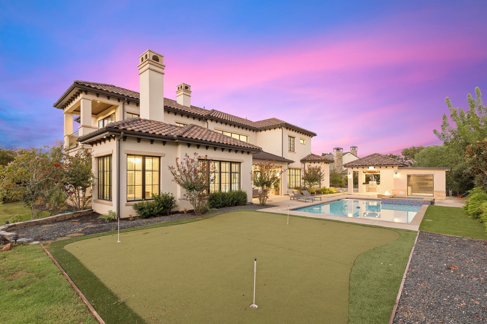 2202 Barcelona Court