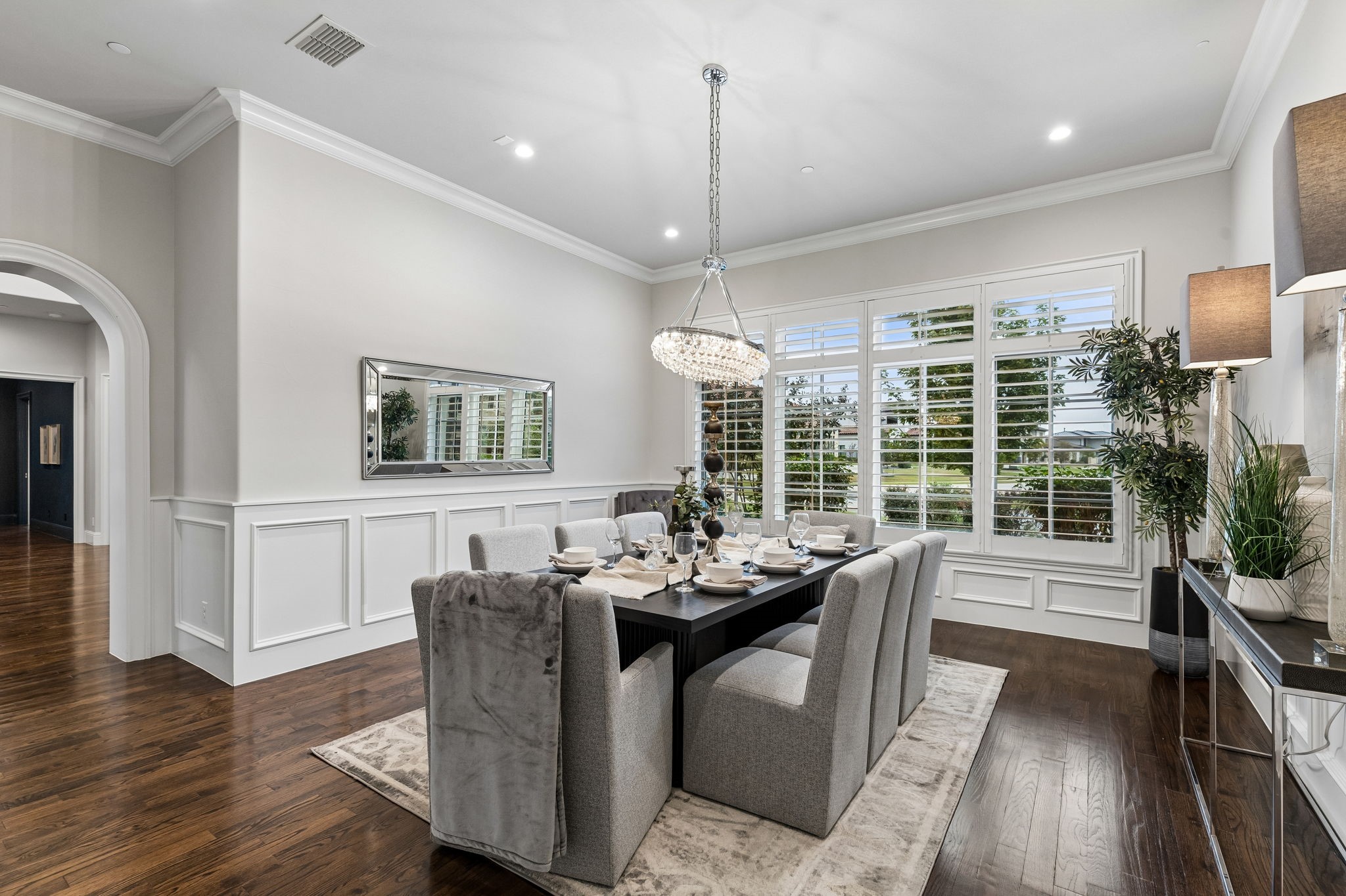 2202 Barcelona Court