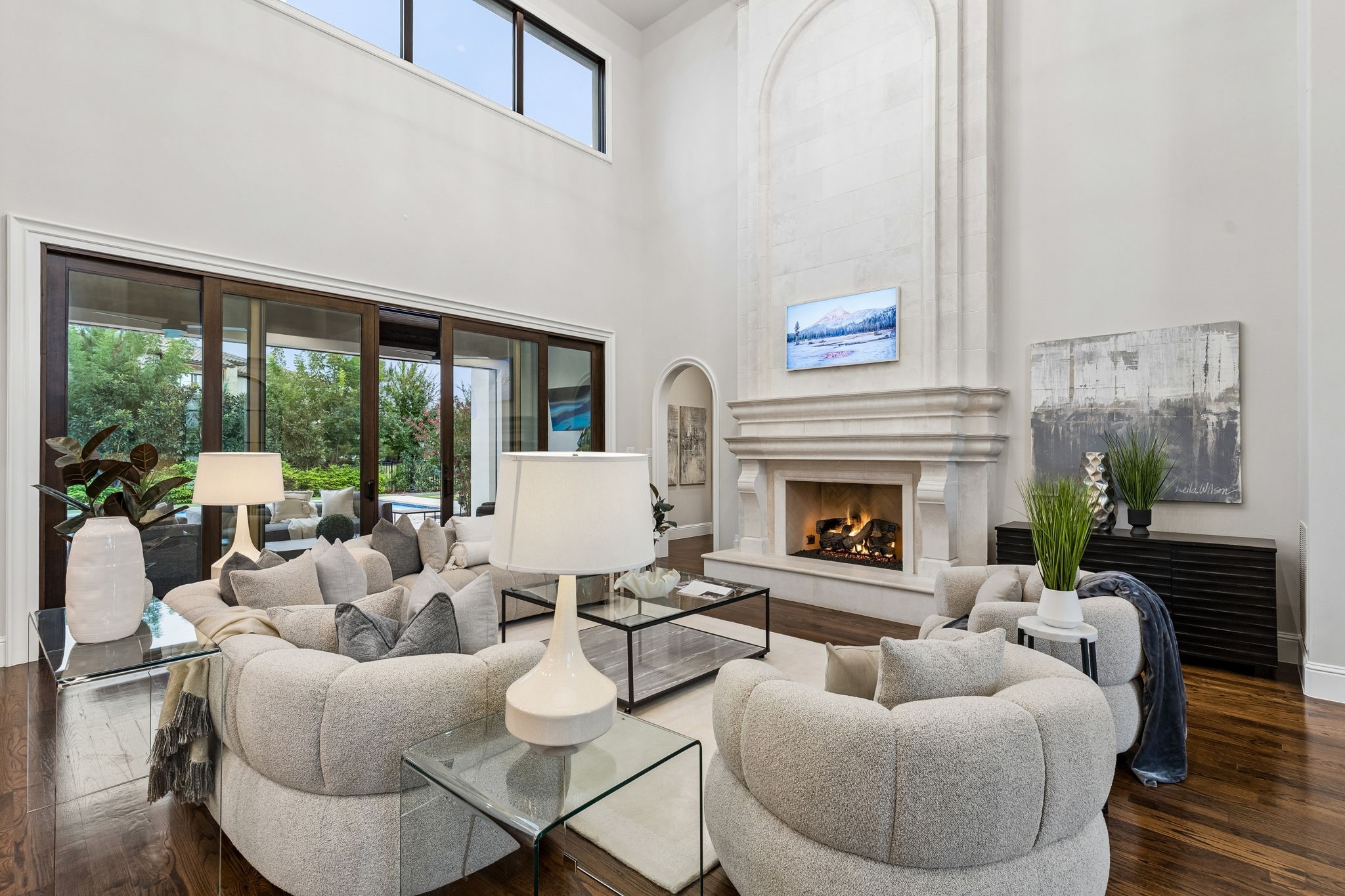 2202 Barcelona Court