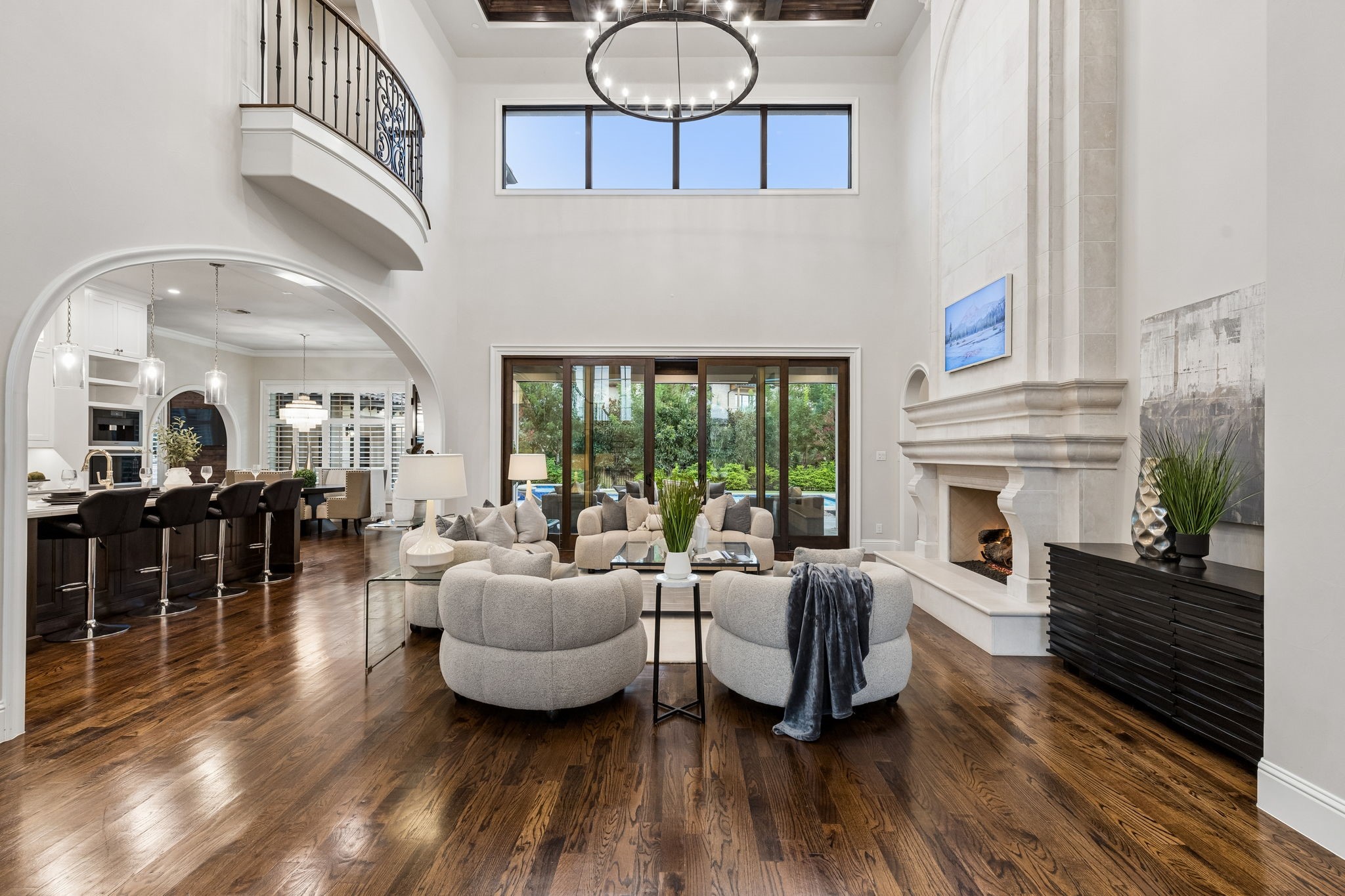 2202 Barcelona Court
