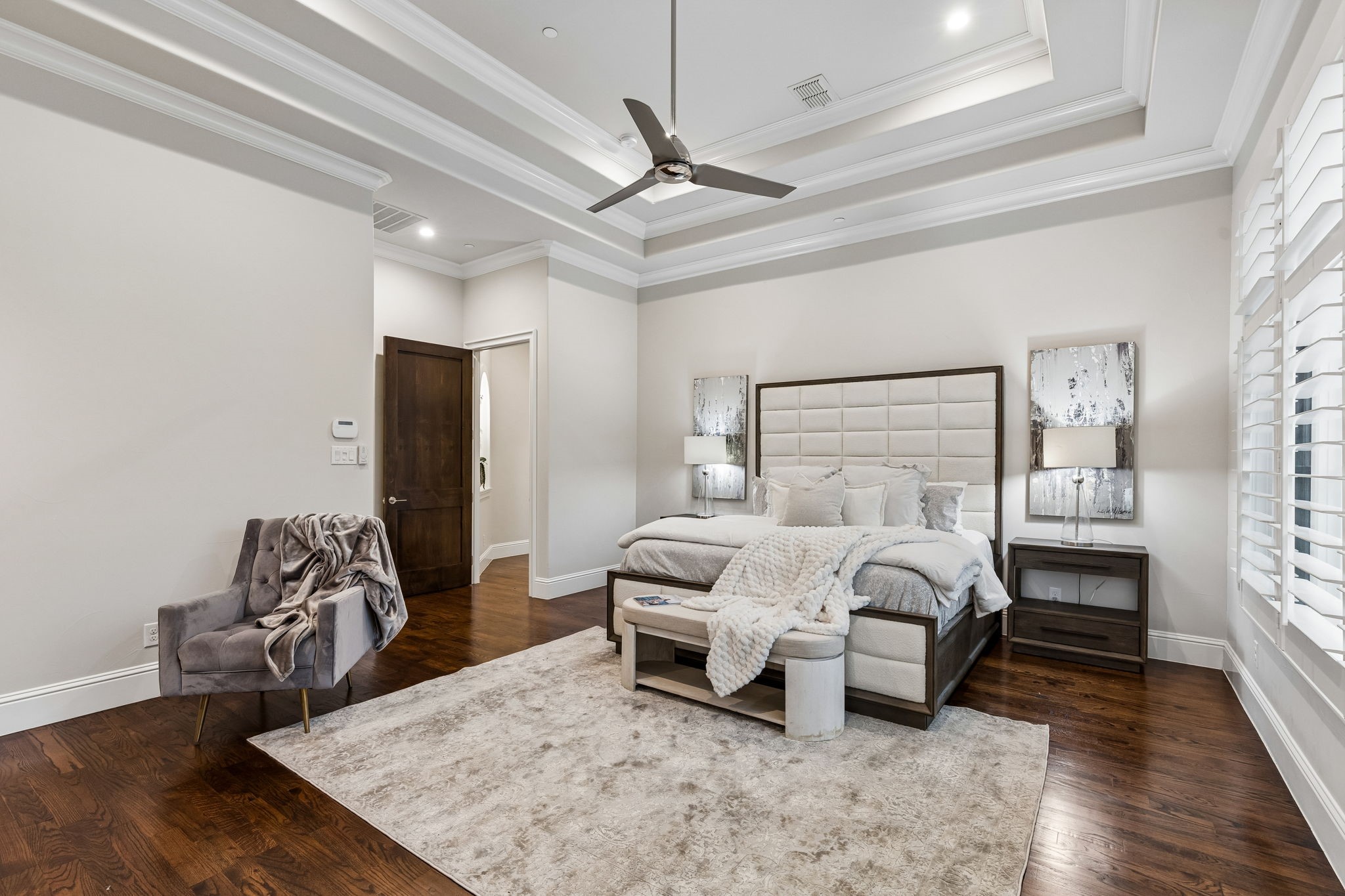 2202 Barcelona Court