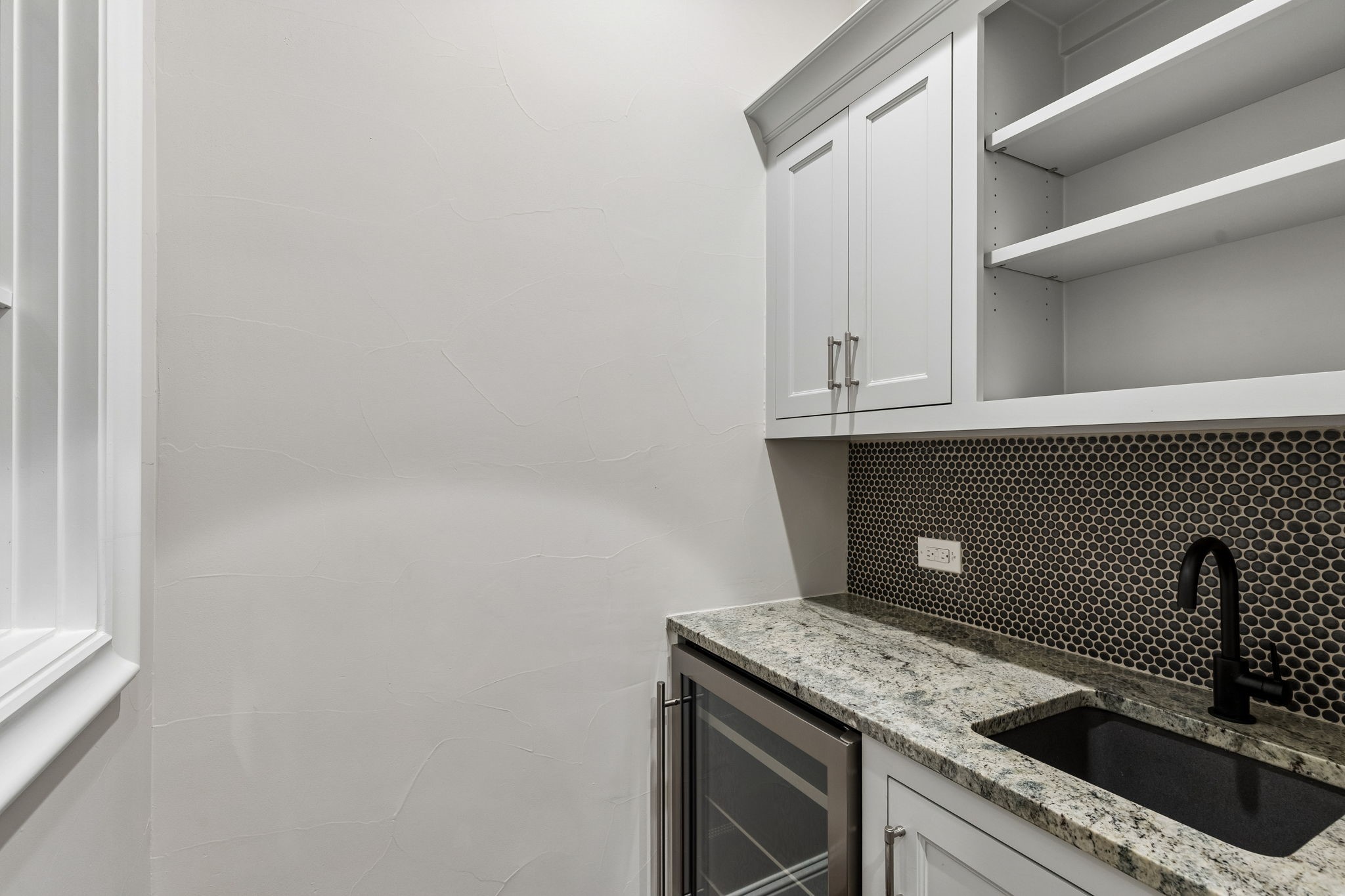2202 Barcelona Court