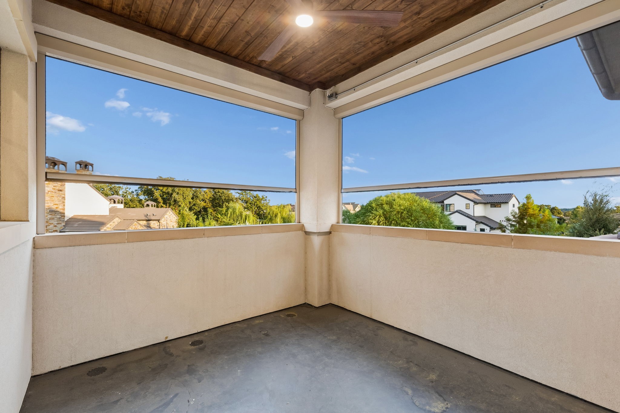 2202 Barcelona Court