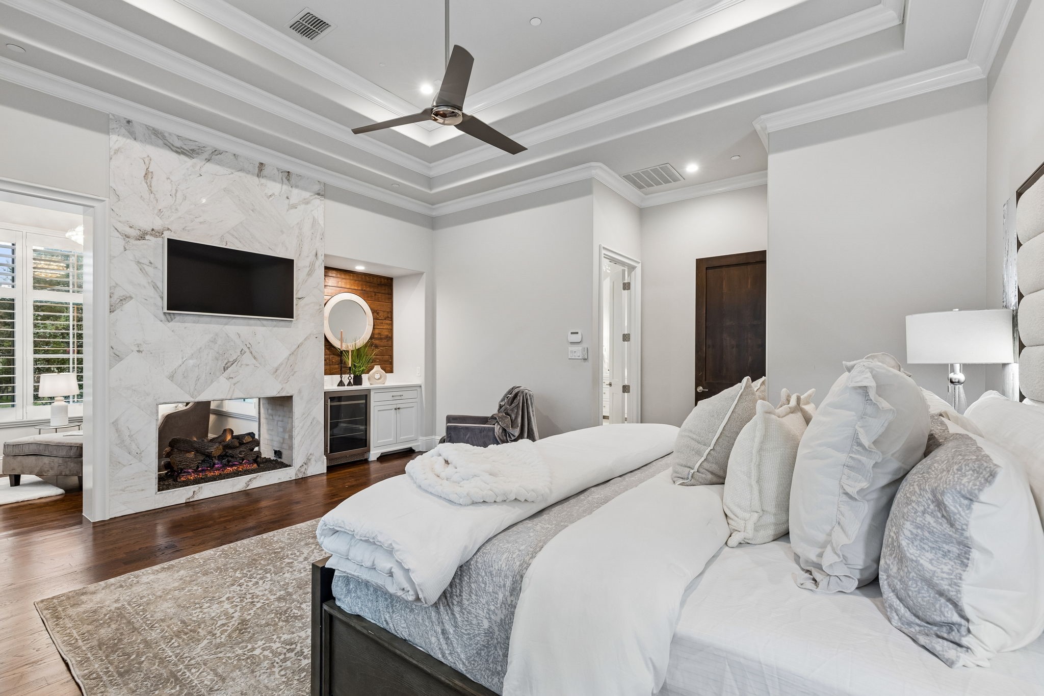 2202 Barcelona Court