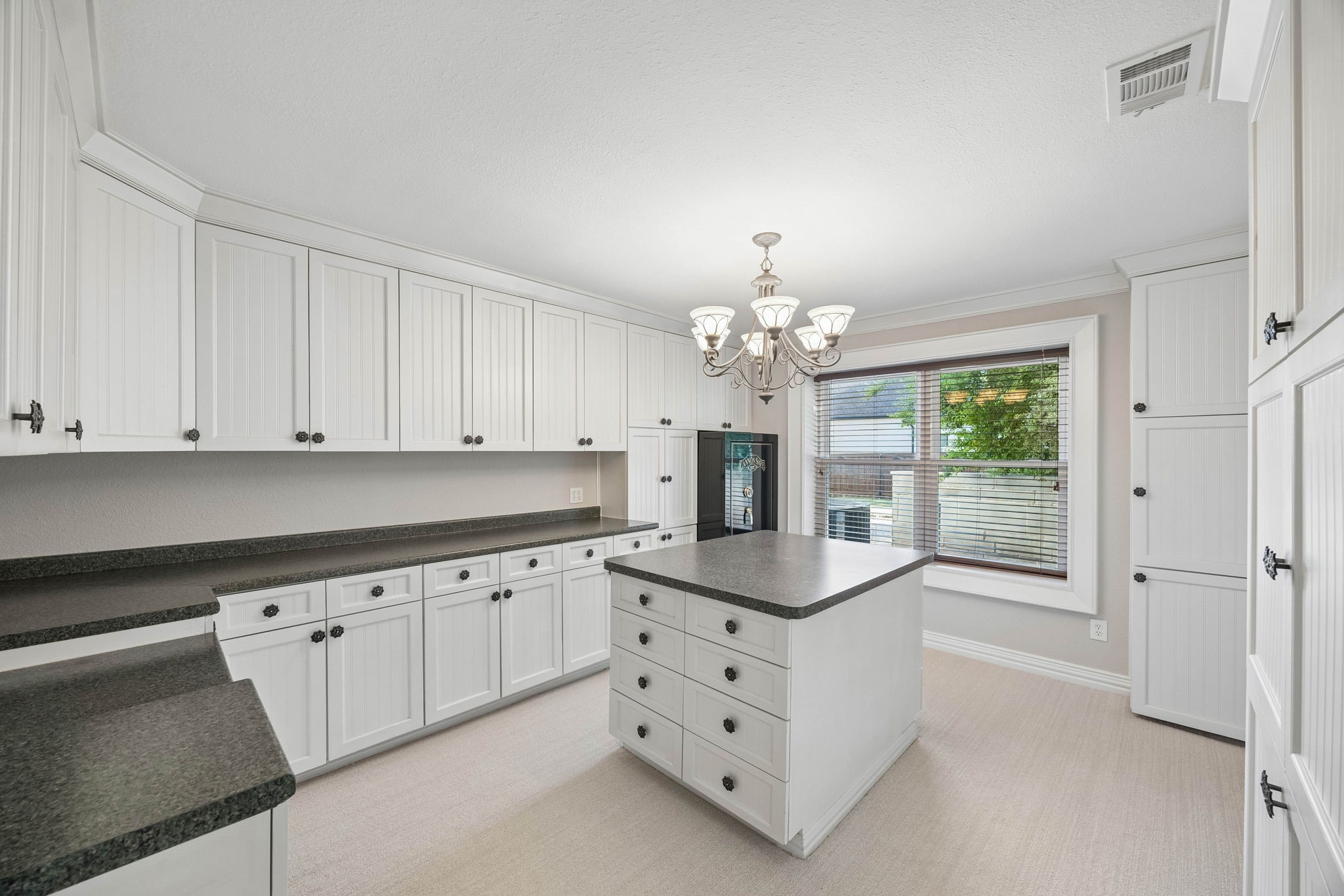 585 Shady Oaks Drive