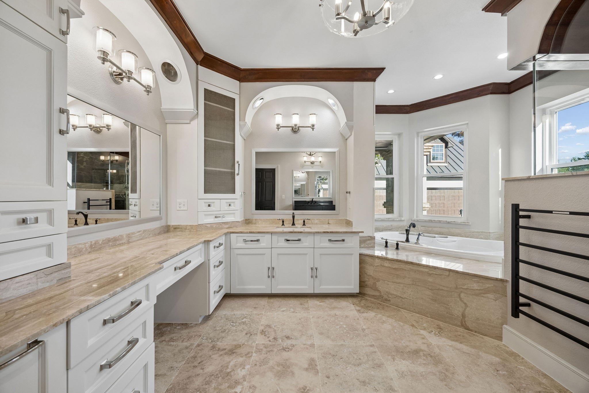 585 Shady Oaks Drive