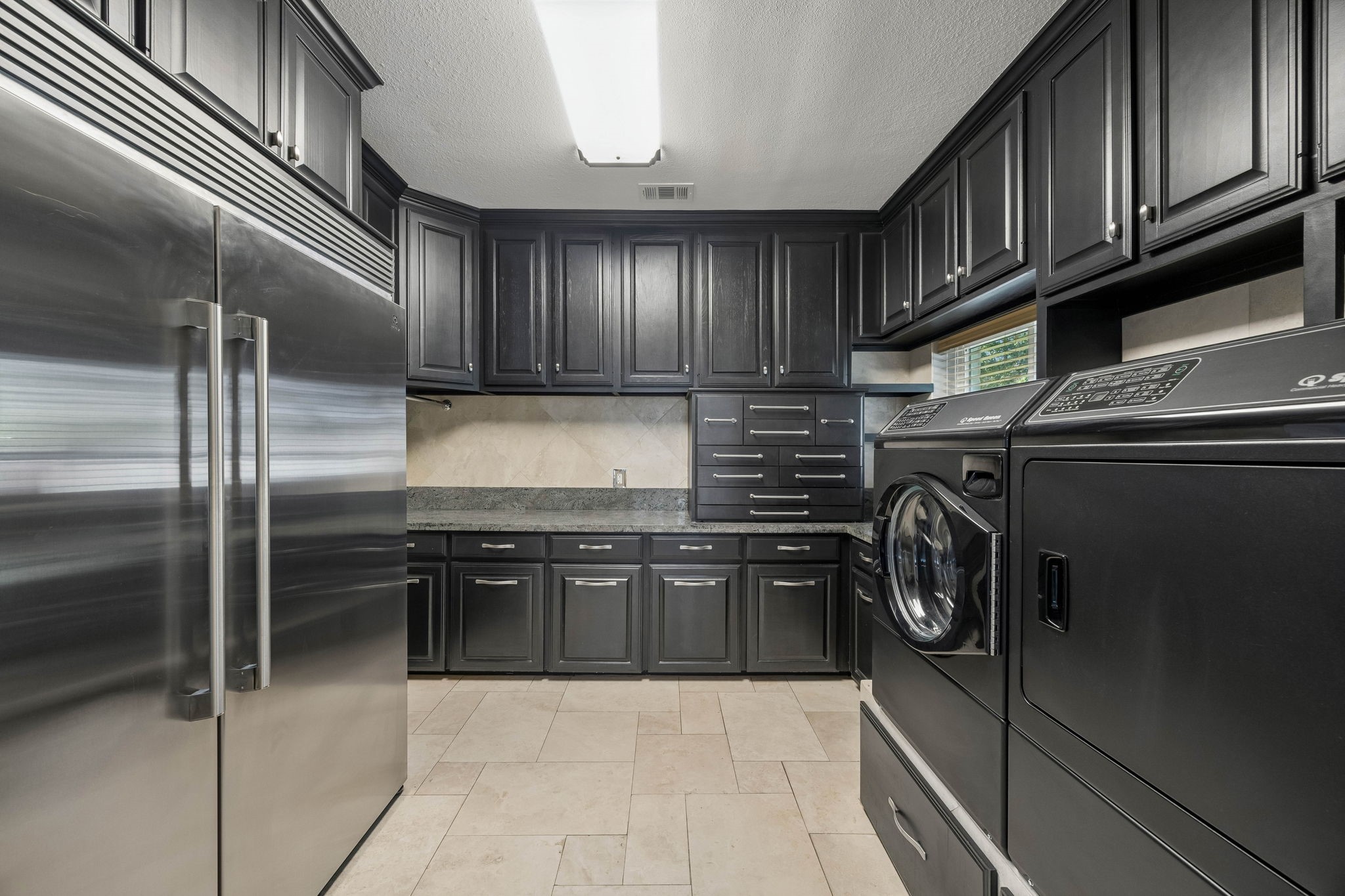 585 Shady Oaks Drive