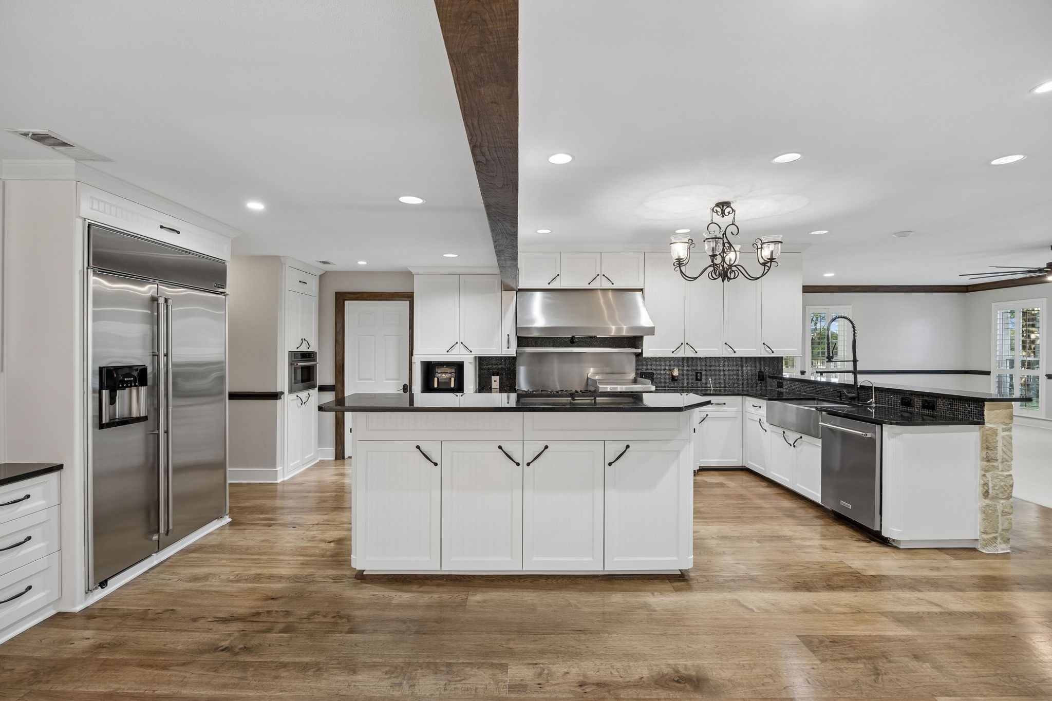 585 Shady Oaks Drive