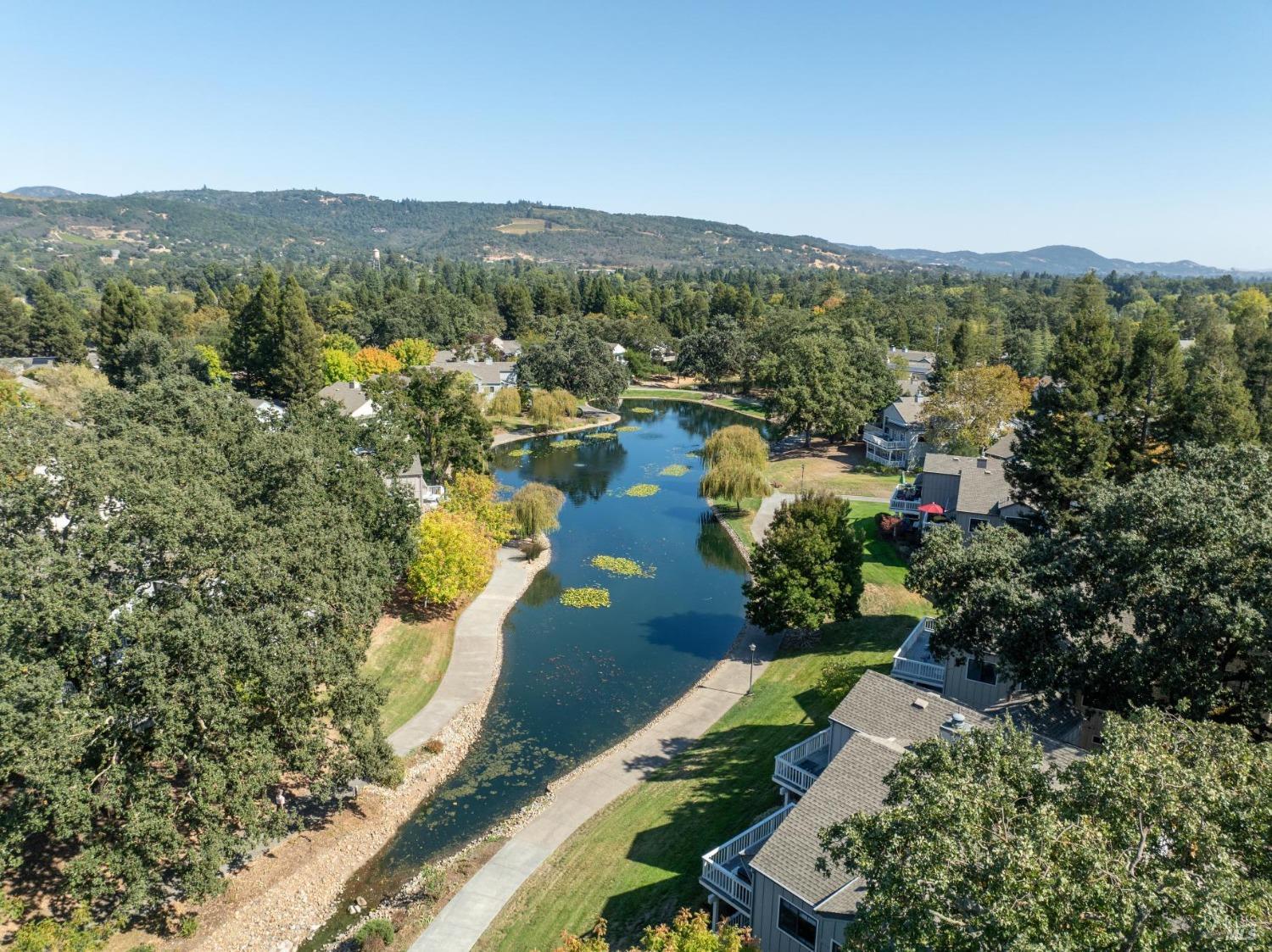 832 Princeton Dr