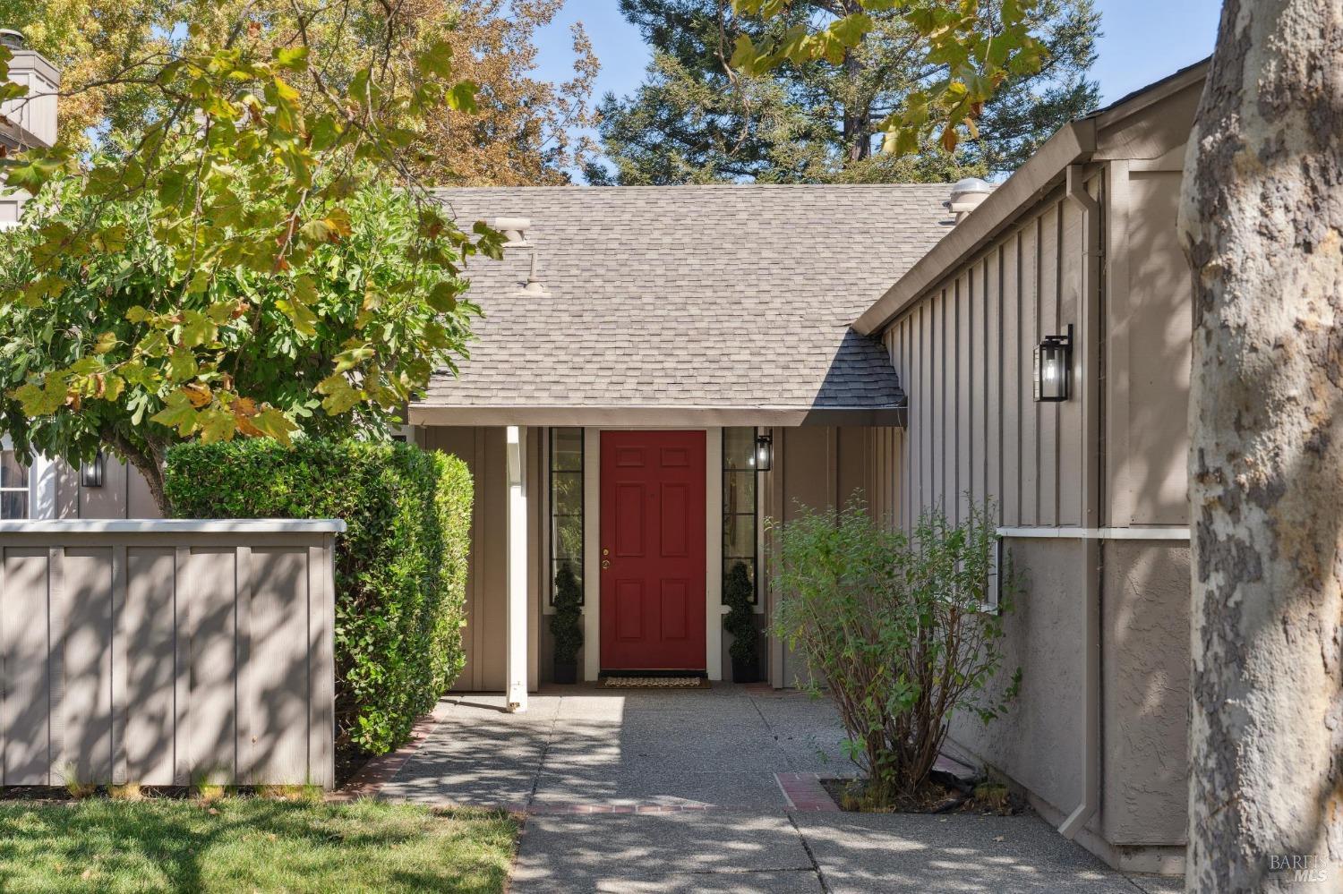 832 Princeton Dr