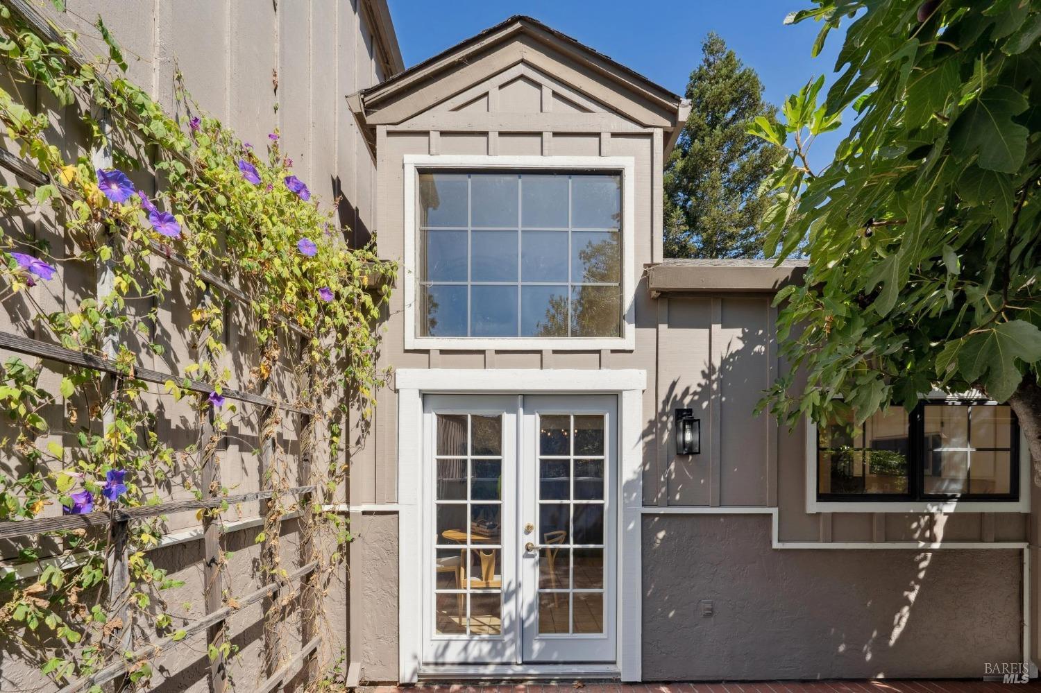 832 Princeton Dr