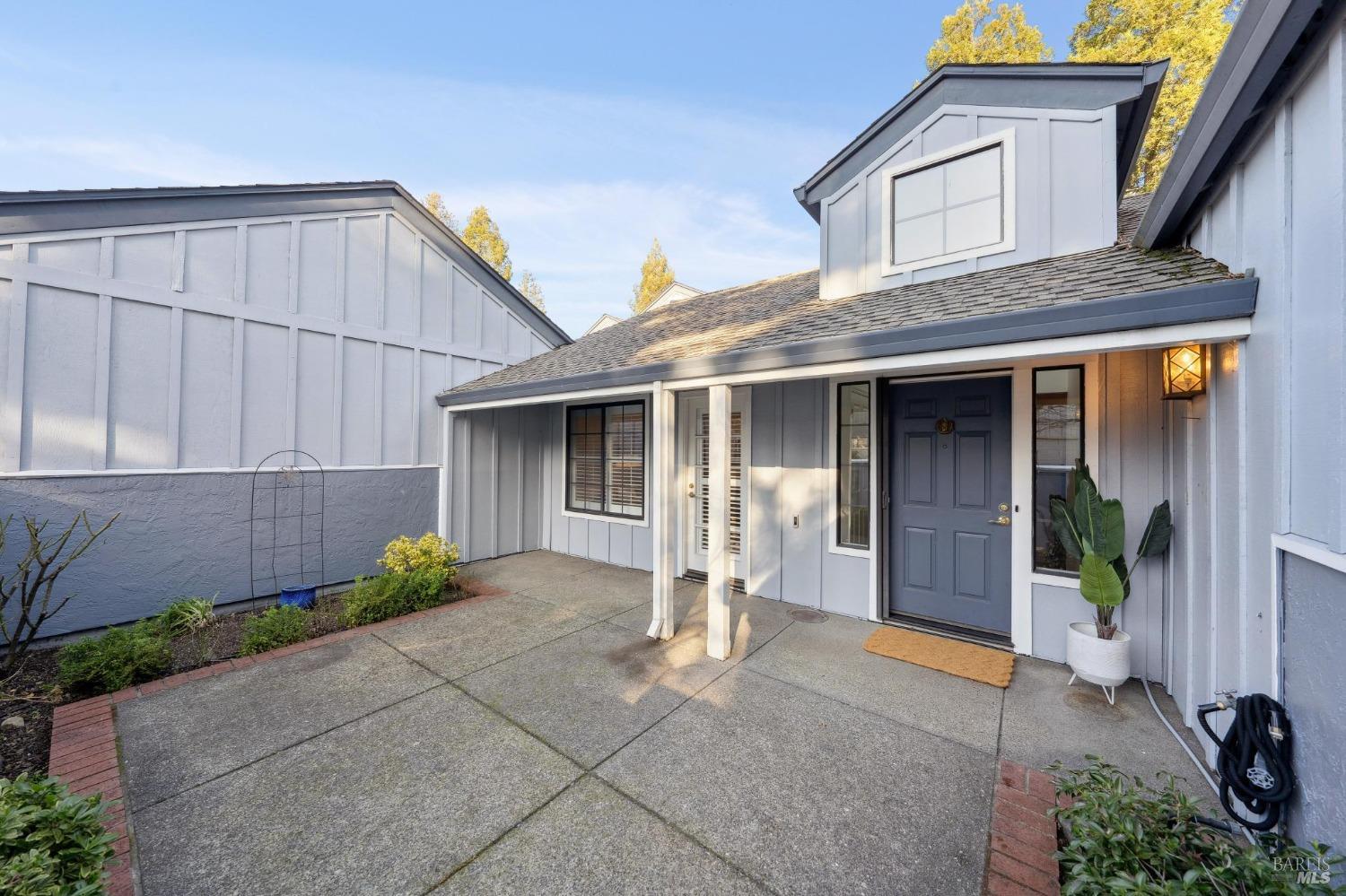 847 Princeton Dr