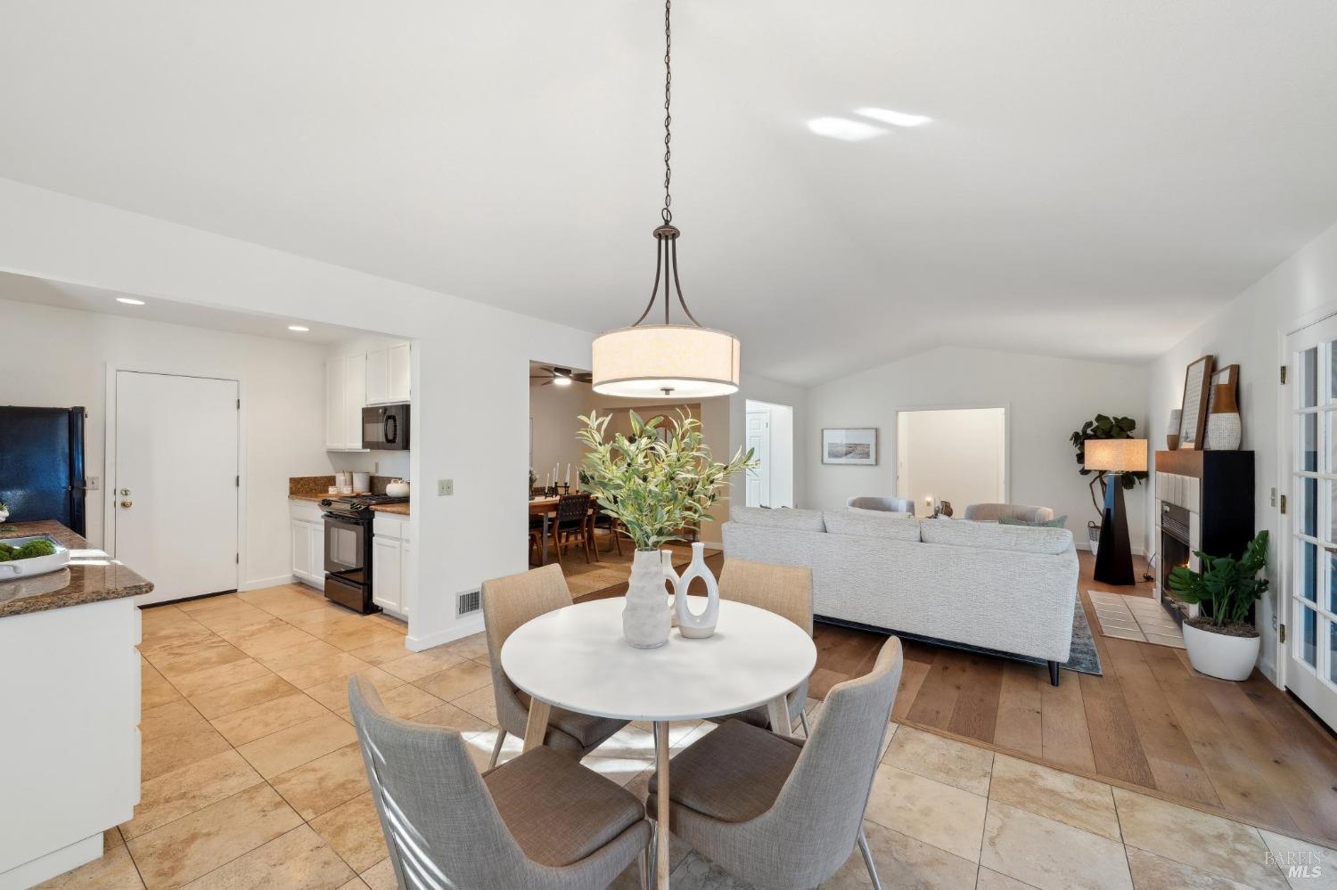 847 Princeton Dr