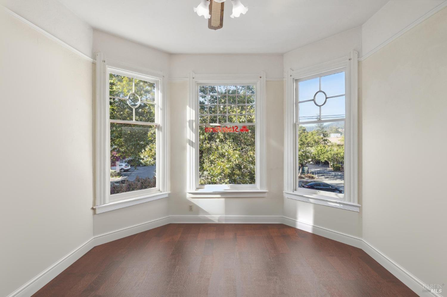 705 Mission Ave
