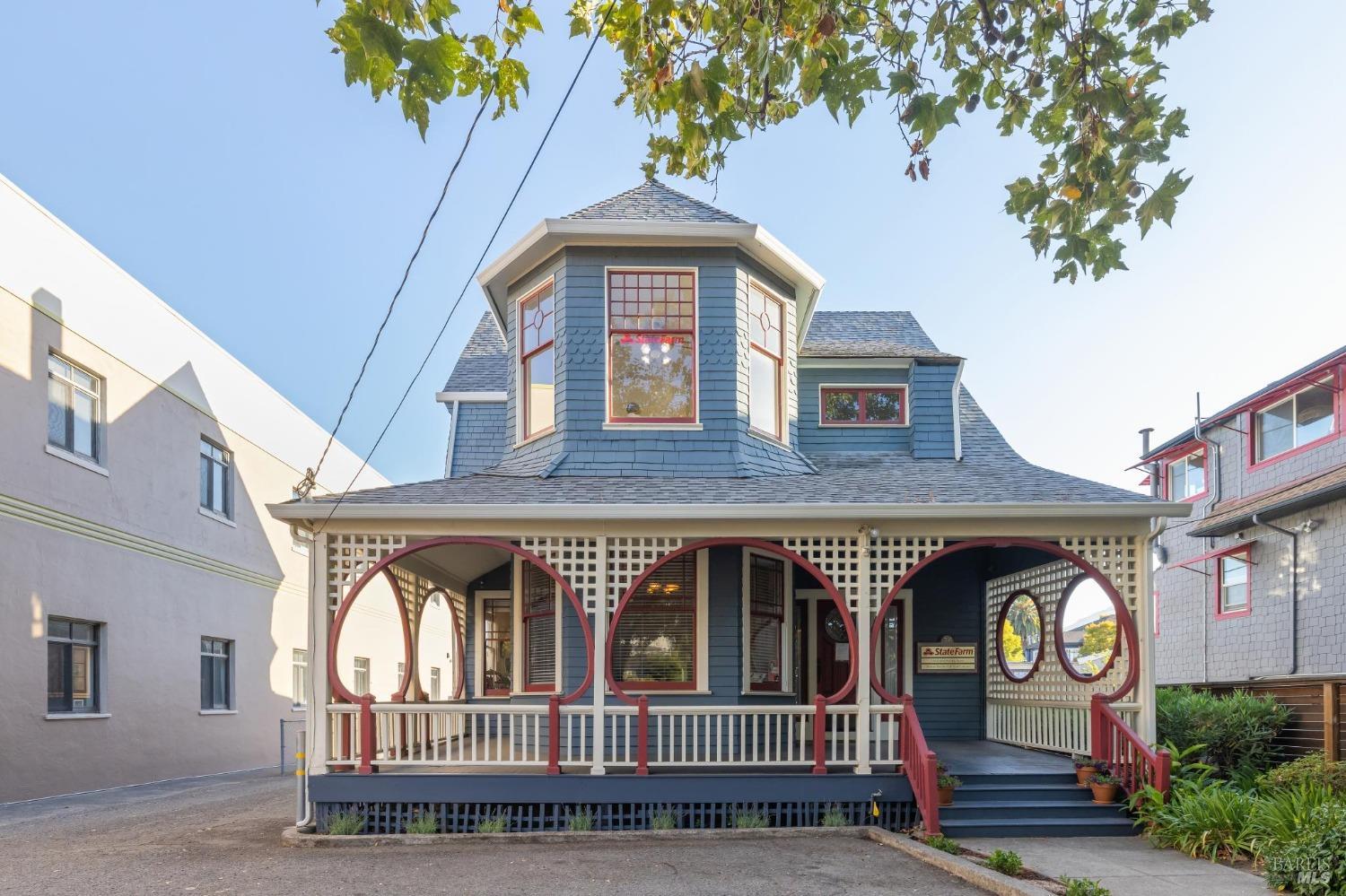 705 Mission Ave