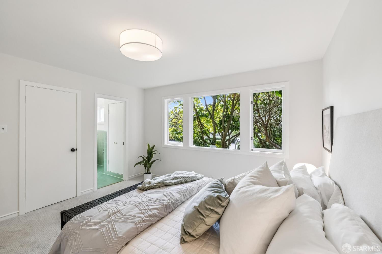 95 Santa Paula Ave