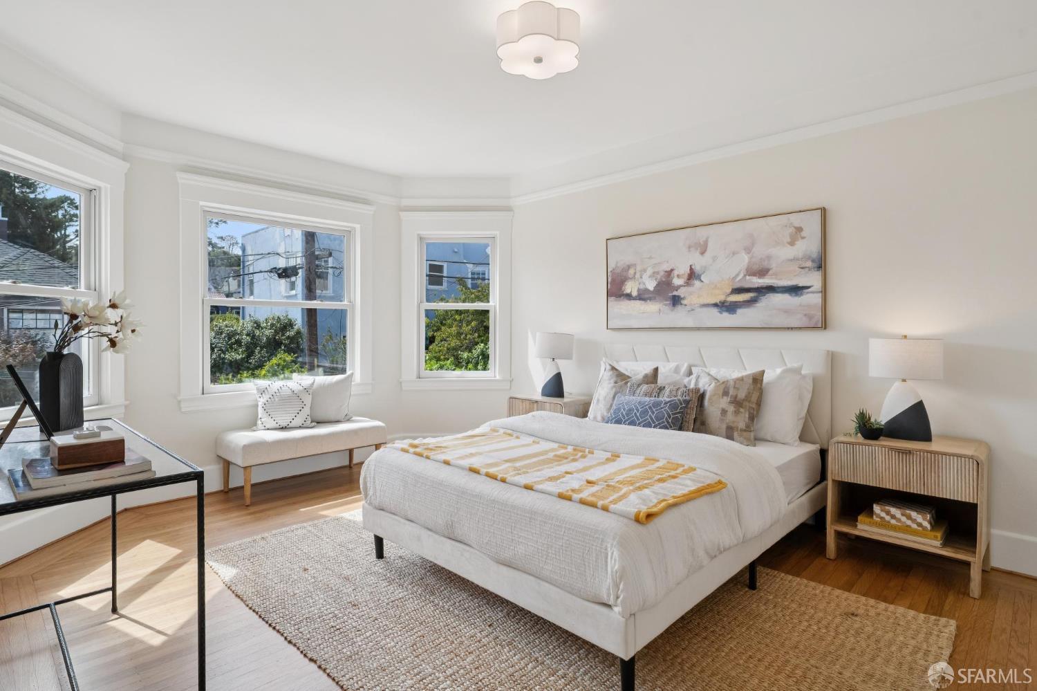 345 Colon Avenue
