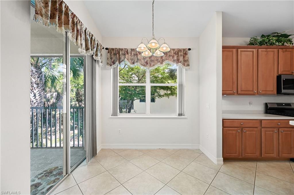1626 Tarpon Bay DR S 202