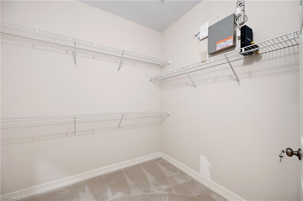1626 Tarpon Bay DR S 202