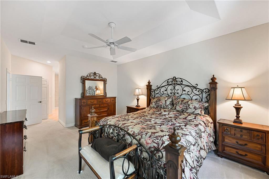 1626 Tarpon Bay DR S 202
