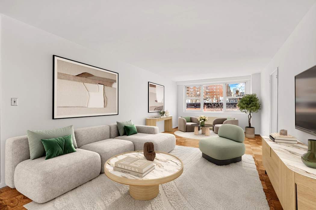 360 W 22nd Street 6L