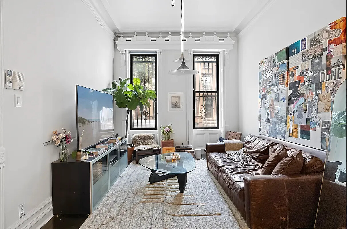 24 W 126TH Street