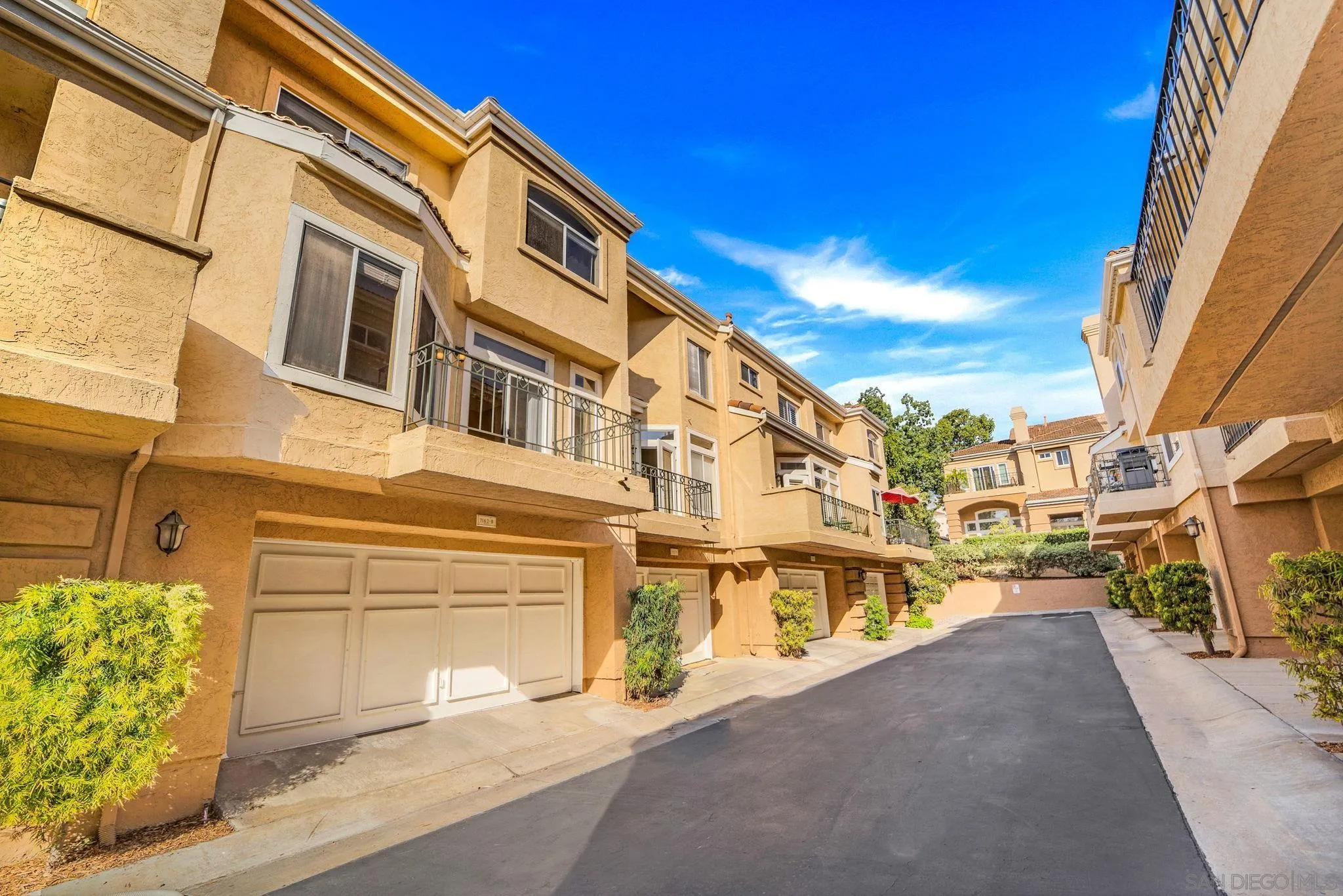 7162 Calabria Ct. Unit B