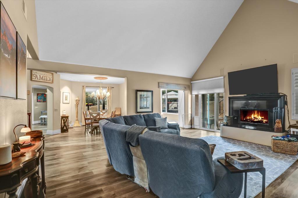 882 Alpine Heights Rd