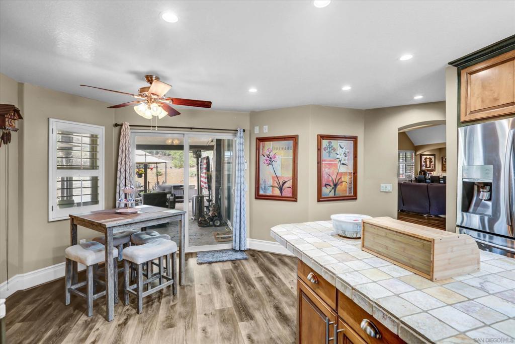 882 Alpine Heights Rd