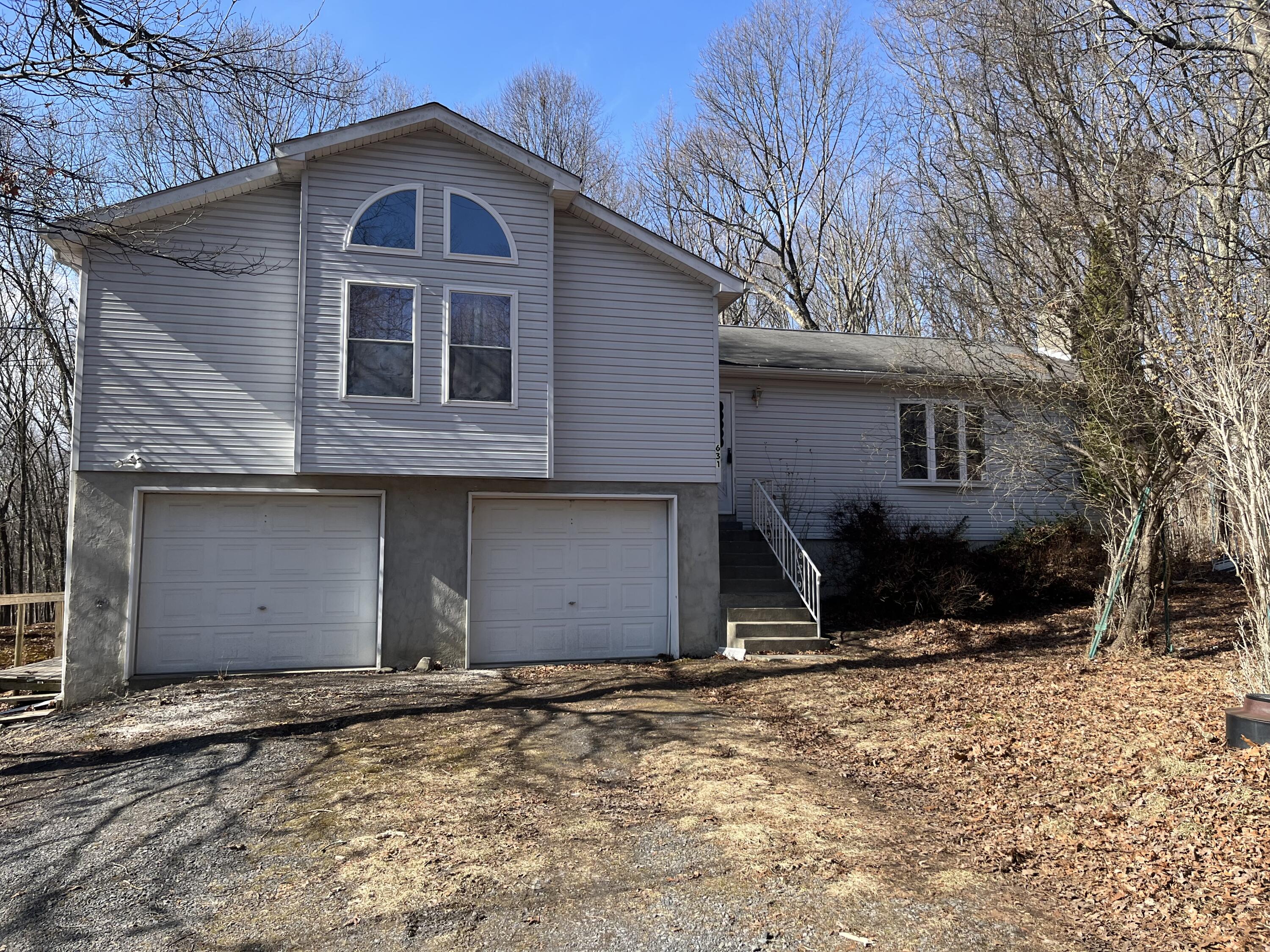 631 Wapita Drive