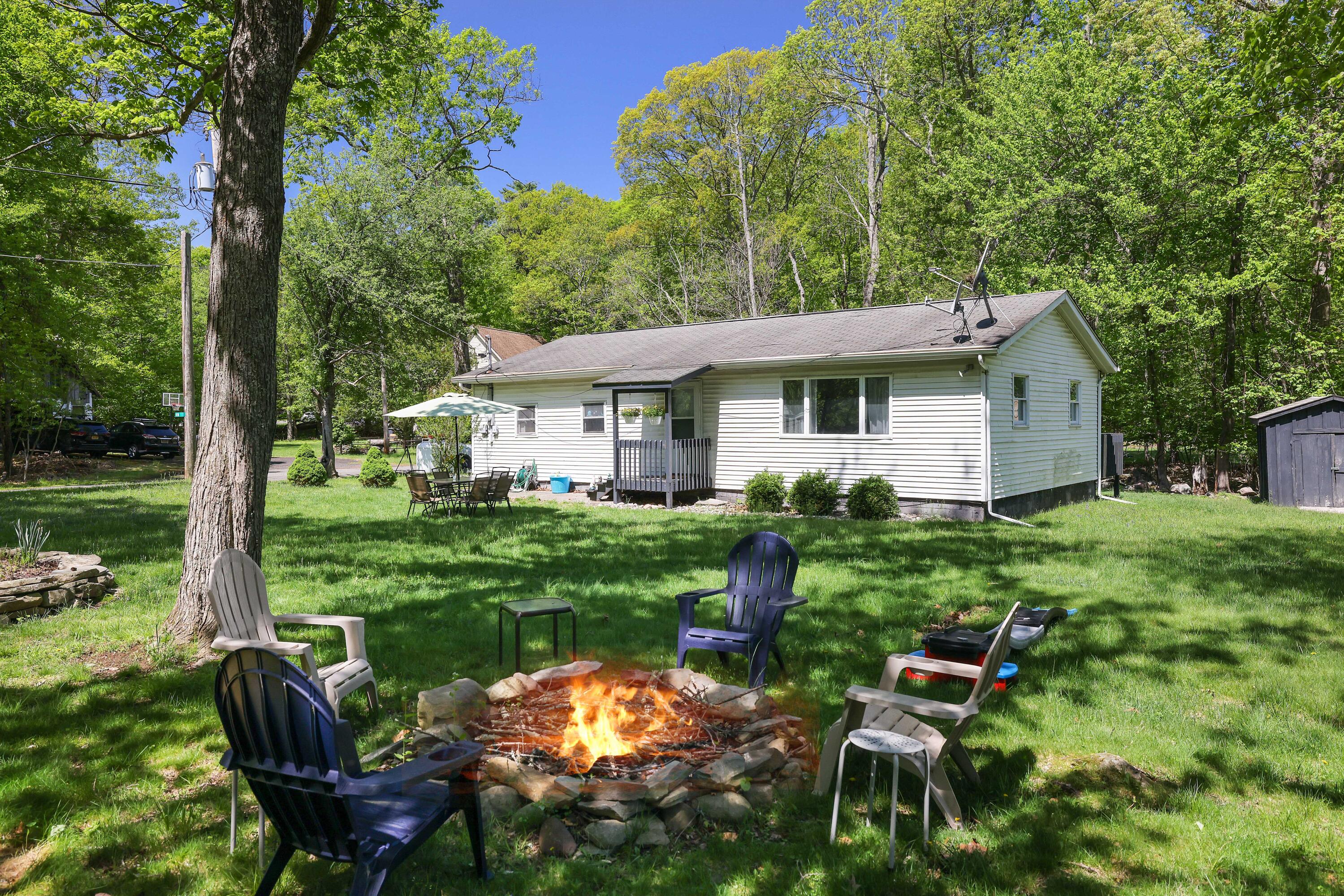 418 Leander Road